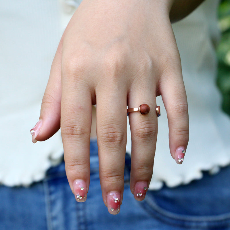 SOPEWOD fashion custom logo walnut pearl ring for ladies stainless steel